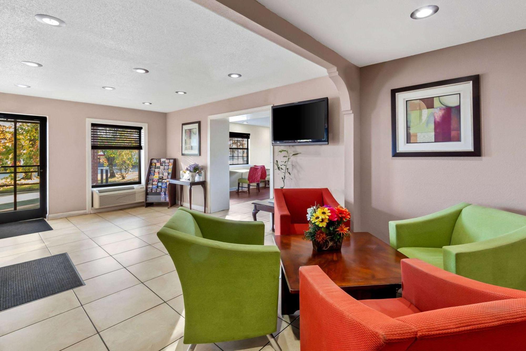 Days Inn By Wyndham Brownsville Εξωτερικό φωτογραφία