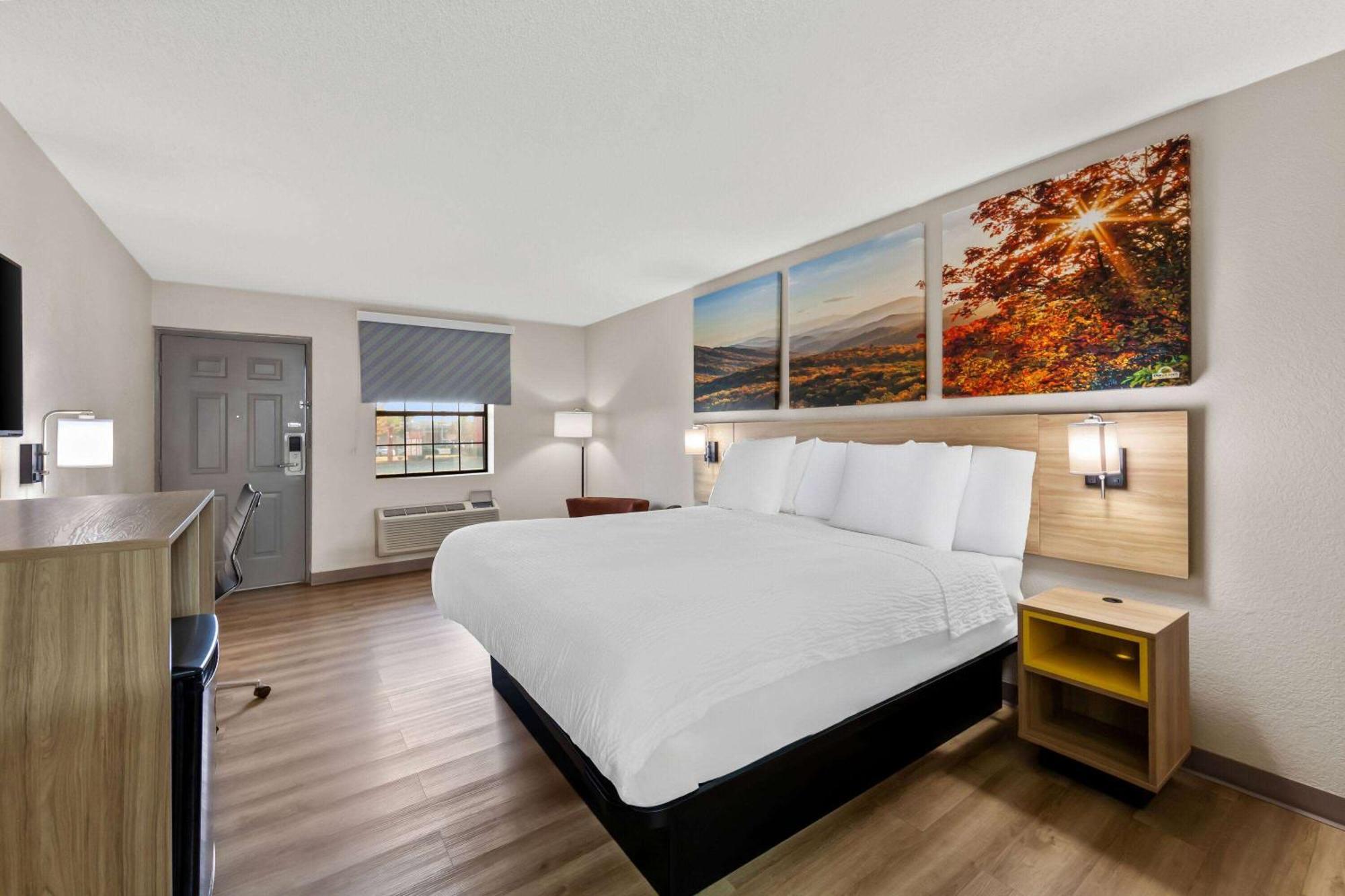 Days Inn By Wyndham Brownsville Εξωτερικό φωτογραφία